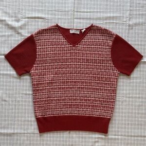 Old Navy Red and White Knit Top